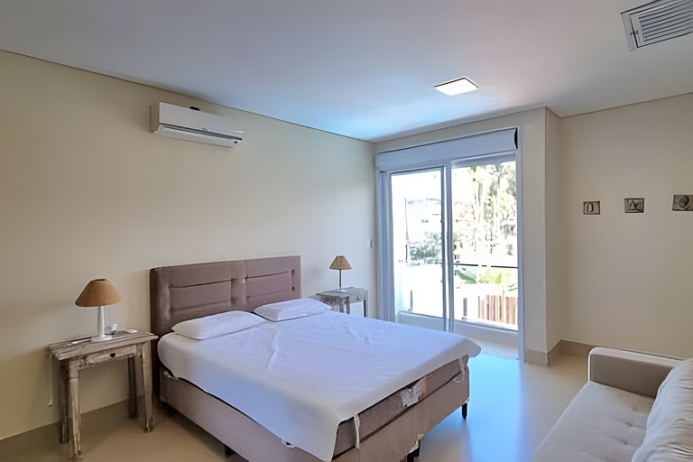 Casa de Luxo - Praia da Baleia