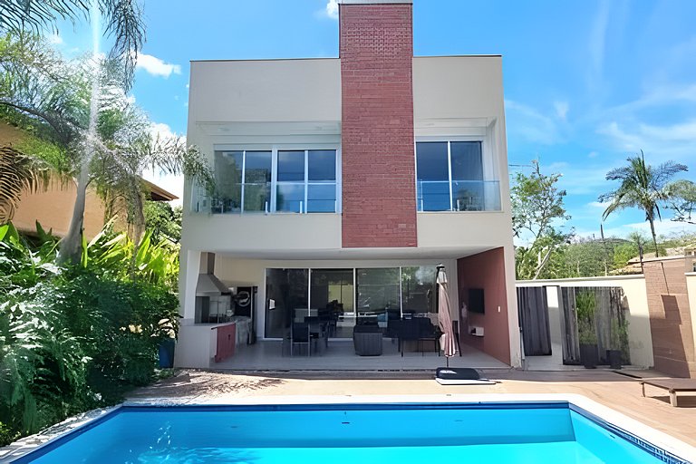 Casa de Luxo - Praia da Baleia