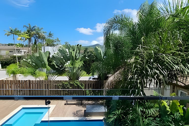Casa de Luxo - Praia da Baleia